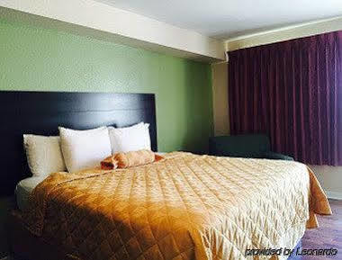 Executive Inn & Kitchenette Suites-イーグル・パス エクステリア 写真