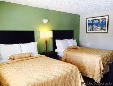 Executive Inn & Kitchenette Suites-イーグル・パス エクステリア 写真