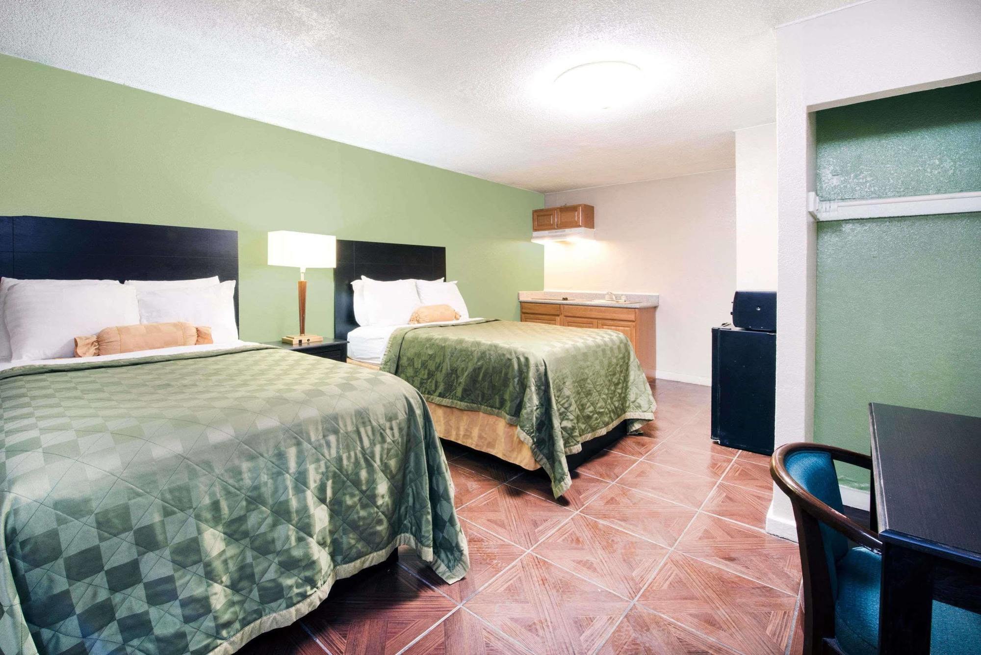Executive Inn & Kitchenette Suites-イーグル・パス エクステリア 写真